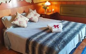 Suite Confort 1 ou 2 pessoas WIFI Metro Aeroporto CHG